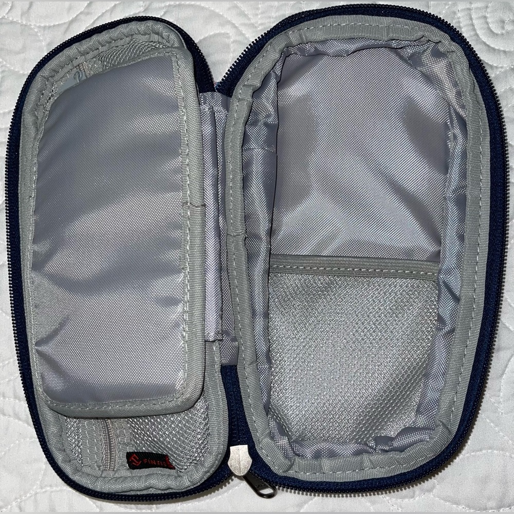 Multi-Accessory Pouch - Picture 7 of 8
